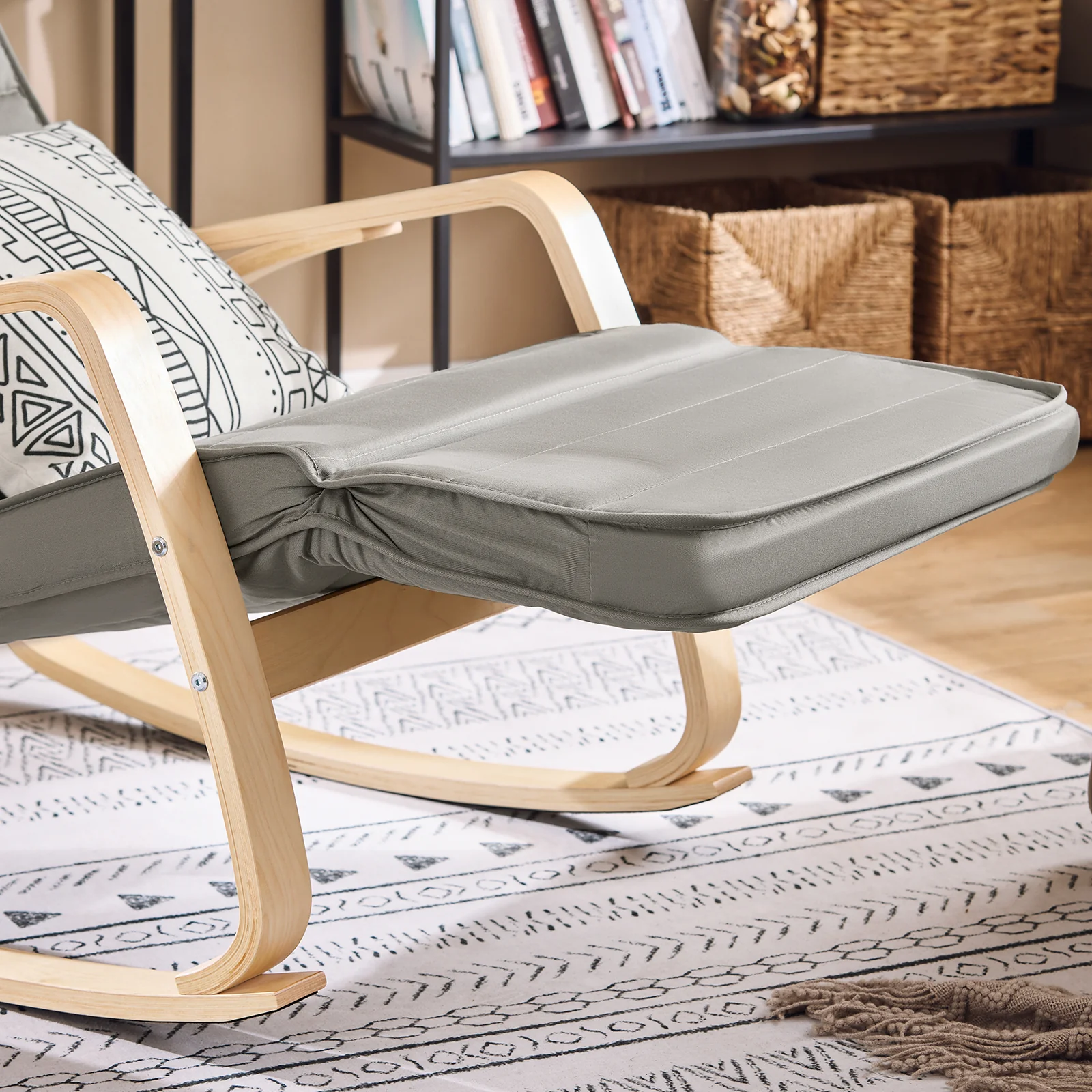 SoBuy FST16-DG Sillón Mecedora Tumbona con Reposapios Ajustable Gris - Image 6