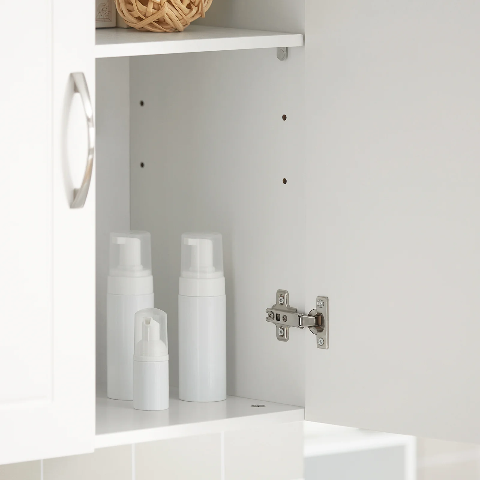 SoBuy FRG231-W Armario Auxiliar Multiusos de Pared con 2 Puertas Blanco - Image 7