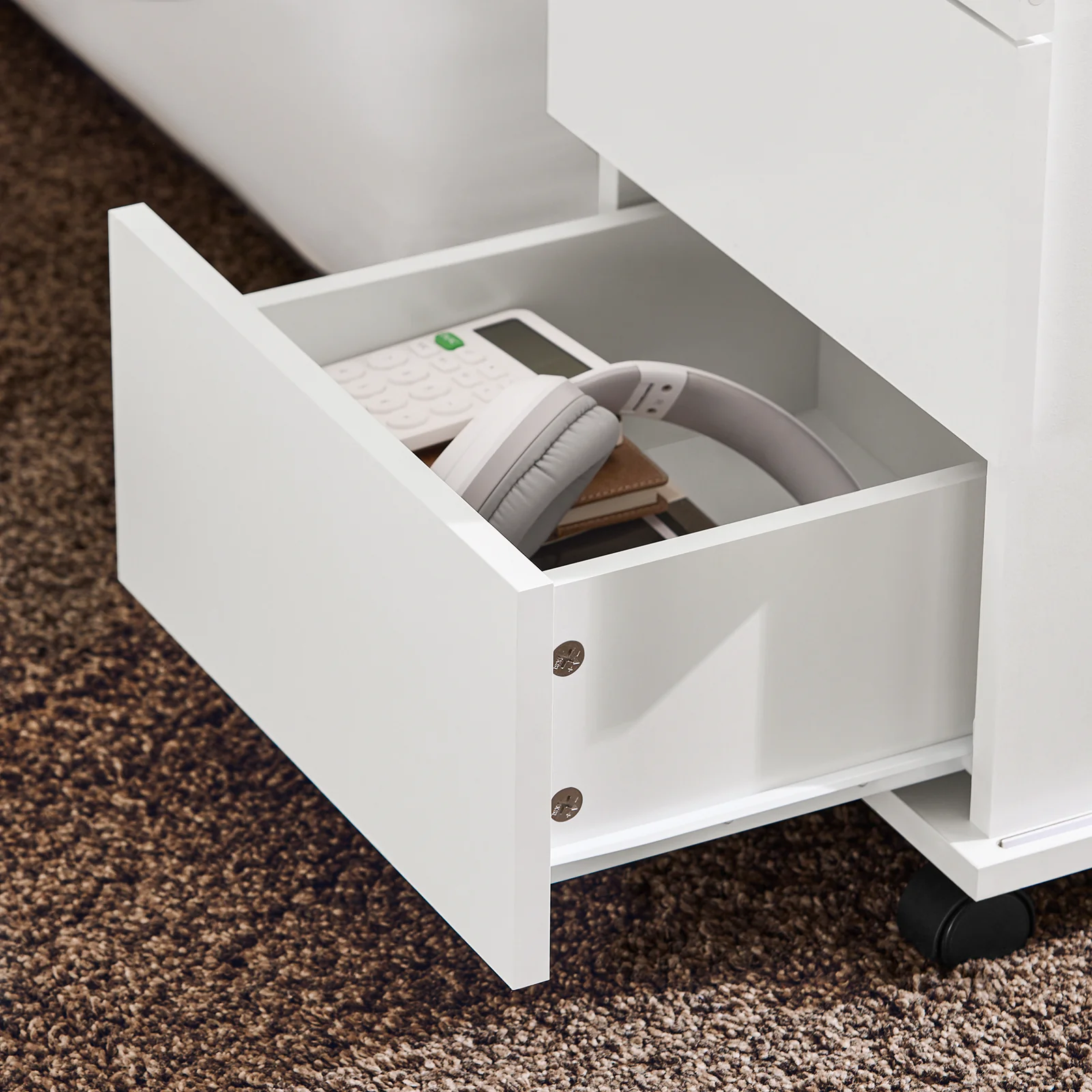 SoBuy FBT141-W Mesa Auxiliar Mesa de Centro con 2 Puertas y 3 Cajones Blanco - Image 7