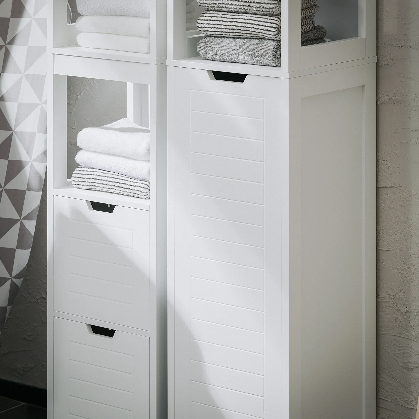 SoBuy BZR123-W Mueble Columna de Baño con 1 Cesto para Ropa Sucia y 2 Estantes - Image 8