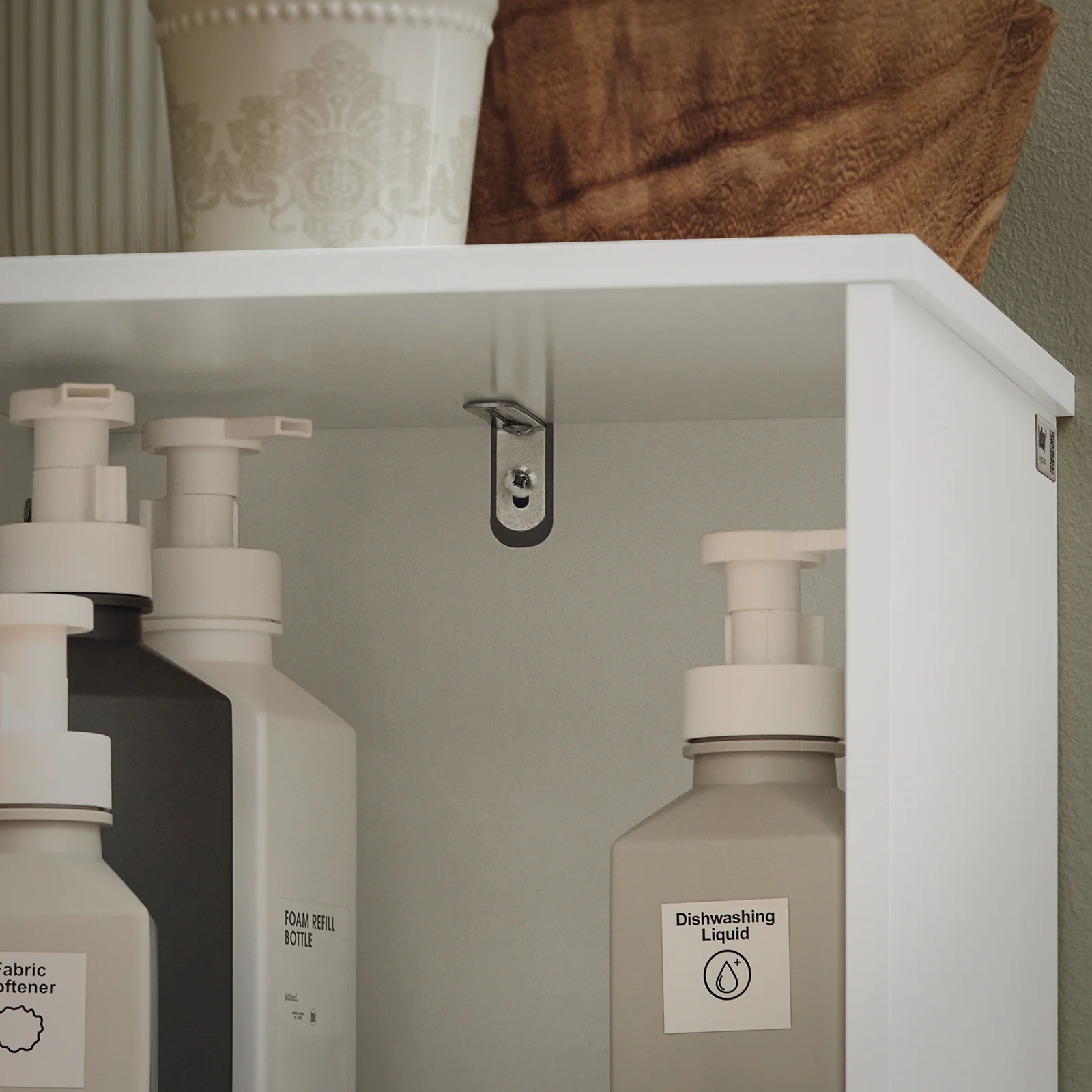 SoBuy BZR127-W Mueble Columna de Baño con 1 Compartimiento 2 Puertas - Image 6
