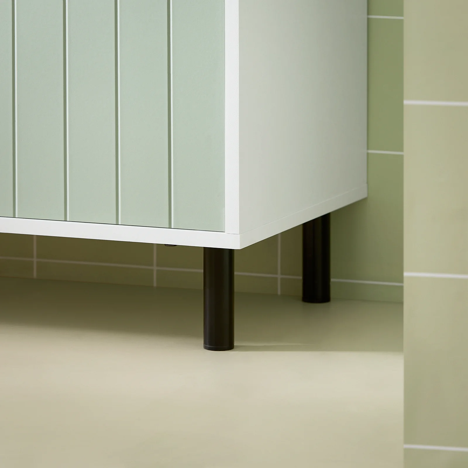 SoBuy BZR138-GR Armario de Suelo para baño con 2 Puertas y 1 Compartimentos Verde - Image 9