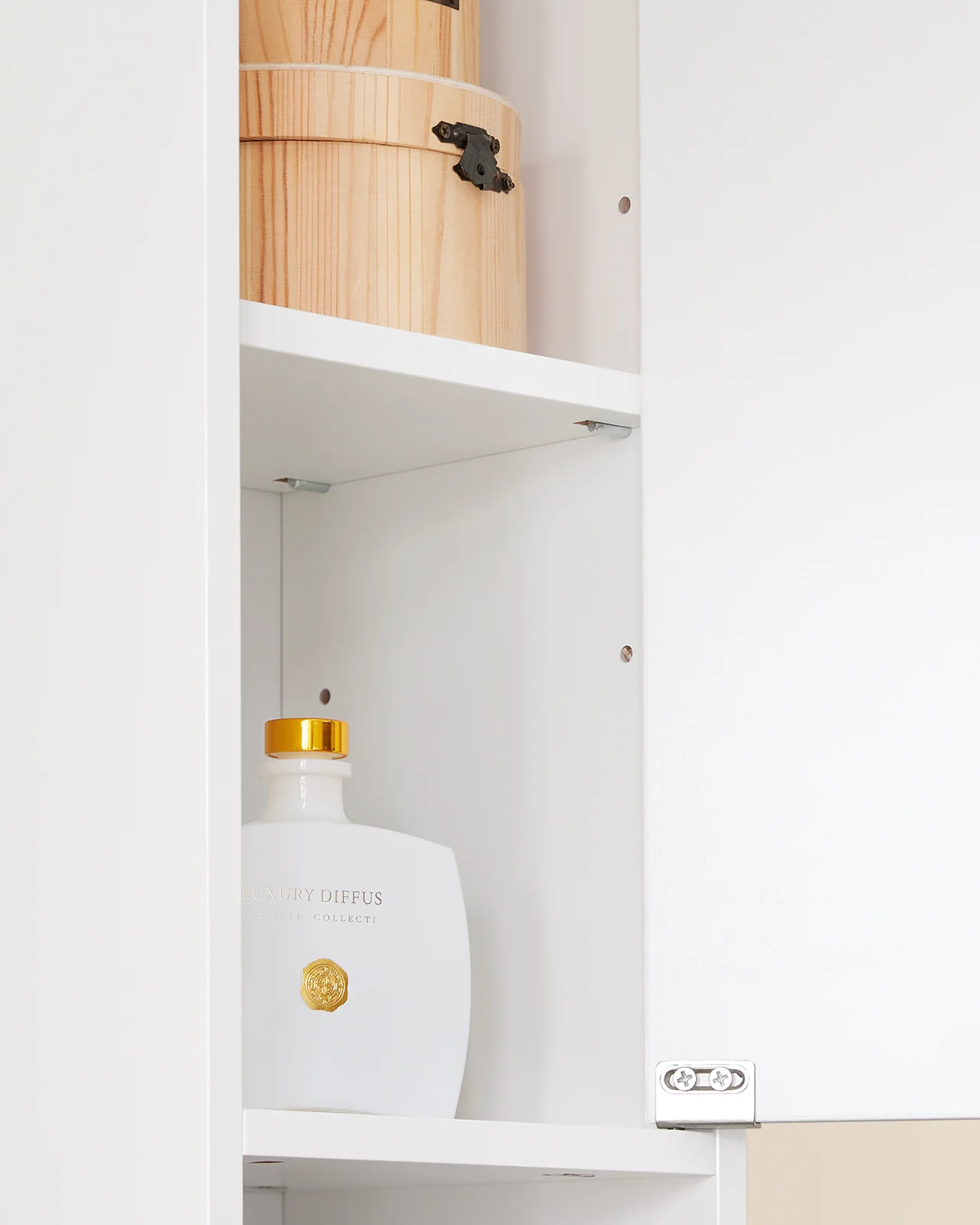SoBuy BZR167-GW Mueble Columna de Baño con 5 Estantes Abiertos 2 Puertas y 1 Cajón Blanco - Image 7