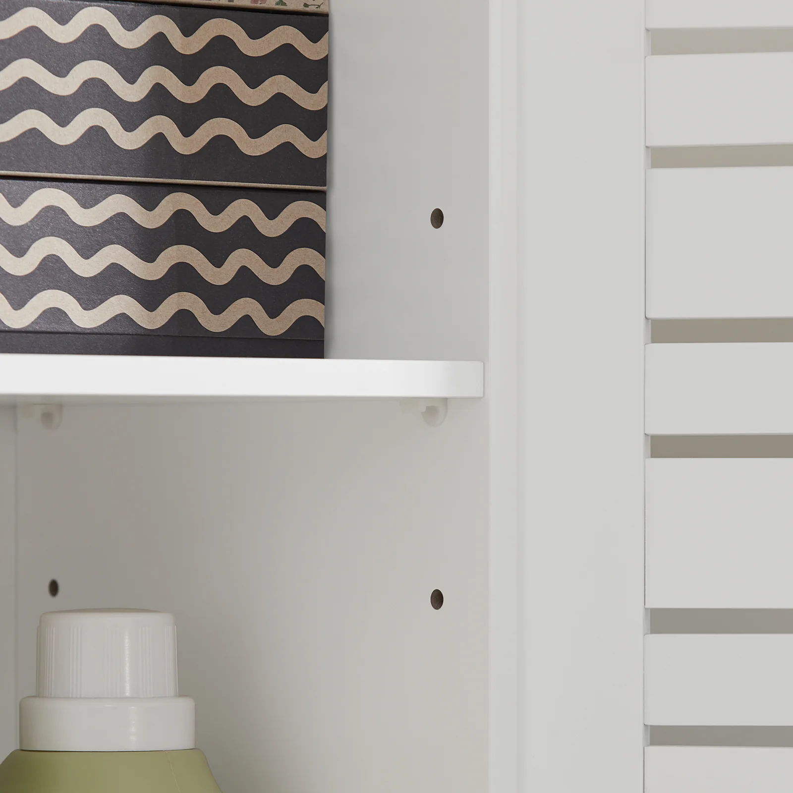 SoBuy BZR41-W  Mueble Auxiliar para Baño con 2 Estantes y 2 Puertas Blanco - Image 7