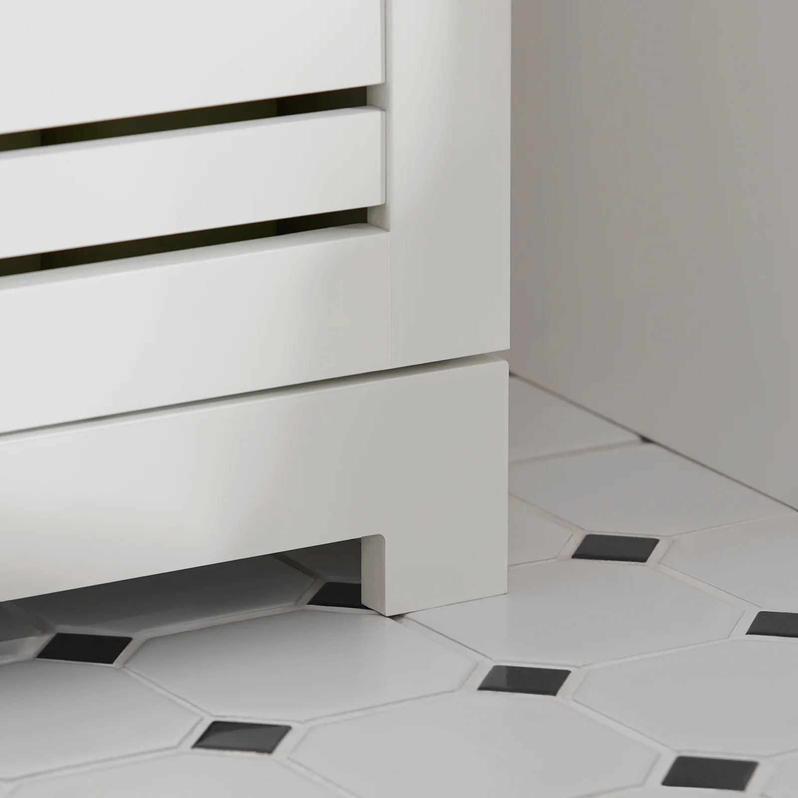 SoBuy BZR41-W  Mueble Auxiliar para Baño con 2 Estantes y 2 Puertas Blanco - Image 9