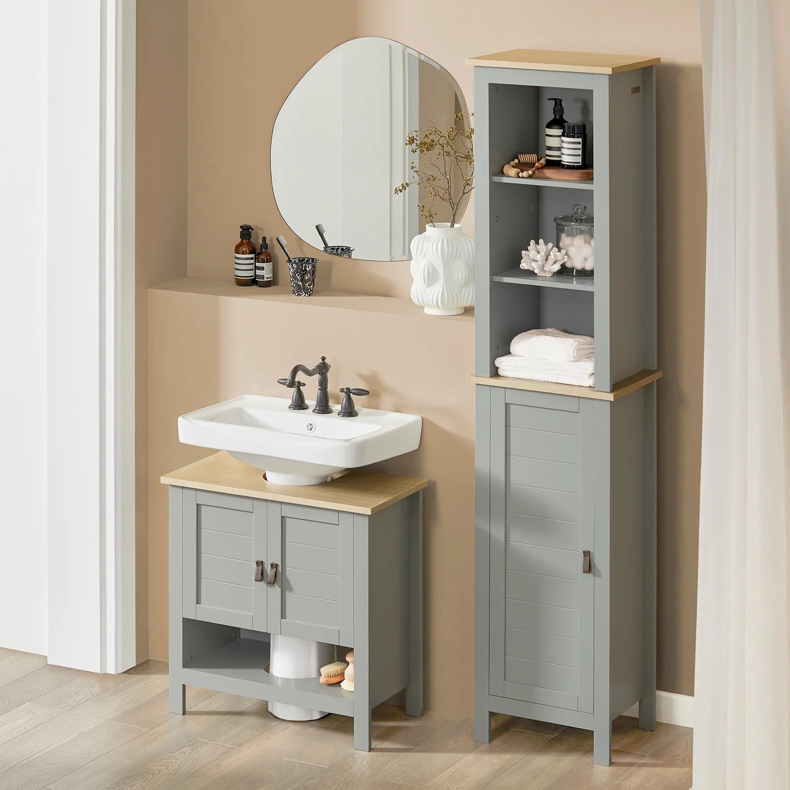 SoBuy BZR68-HG Armario Alto baño con 3 Estantes y 1 Puerta - Image 9