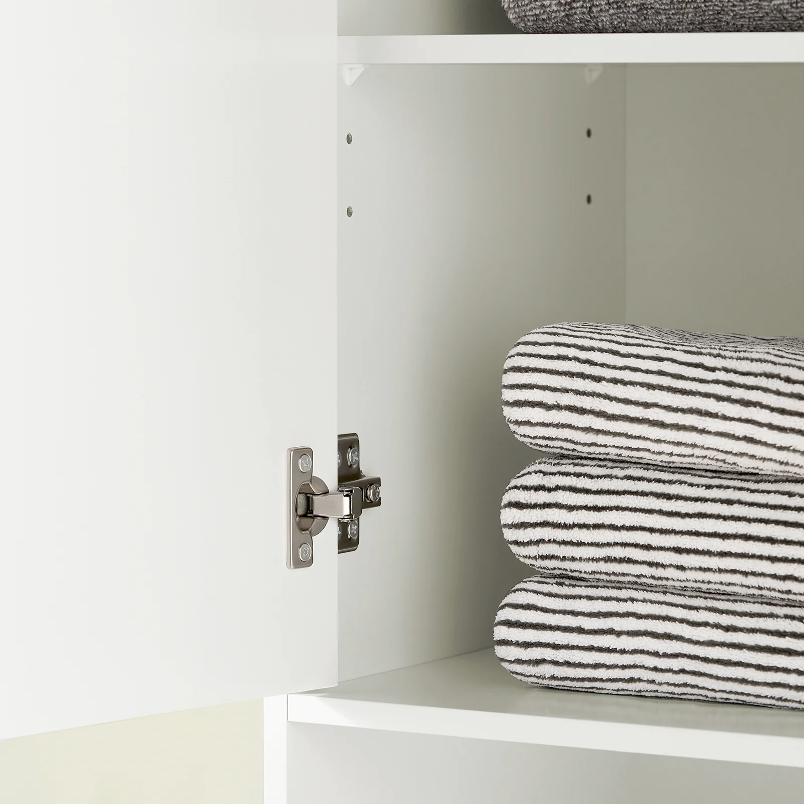 SoBuy BZR80-W Armario Alto para baño con 1 Cajón y 2 Puertas Blanco 35 x 33 x 170 cm - Image 6