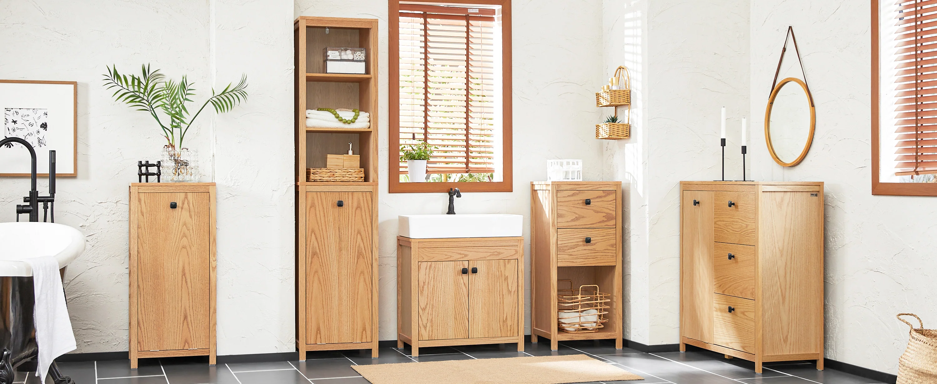 SoBuy BZR95-N Mueble Columna de Baño con 1 Cesto para Ropa Sucia y 3 Estantes - Image 4