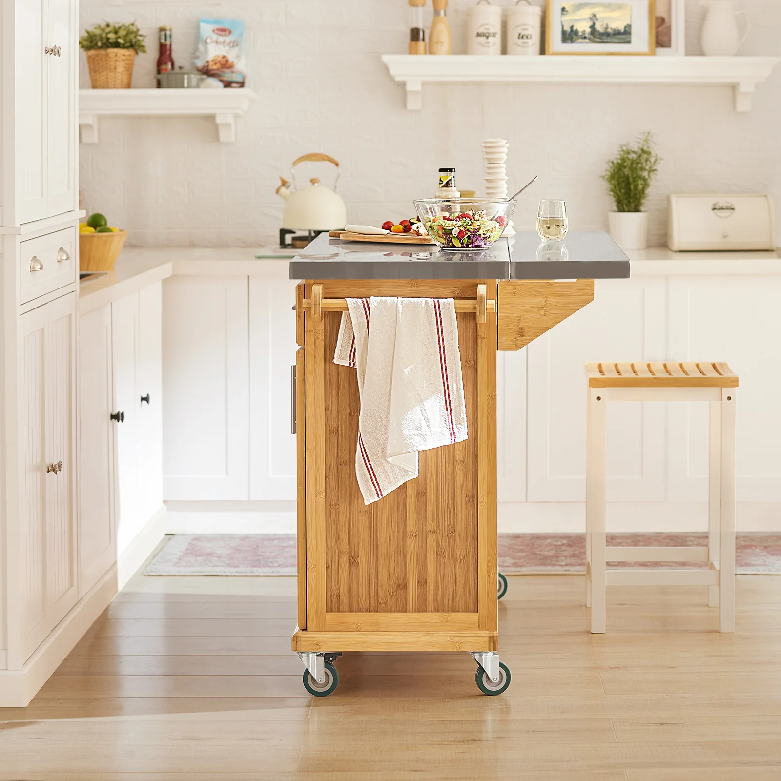 SoBuy FKW69-N Isla de Cocina con ruedas con 2 cajones y 4 Puertas - Image 5