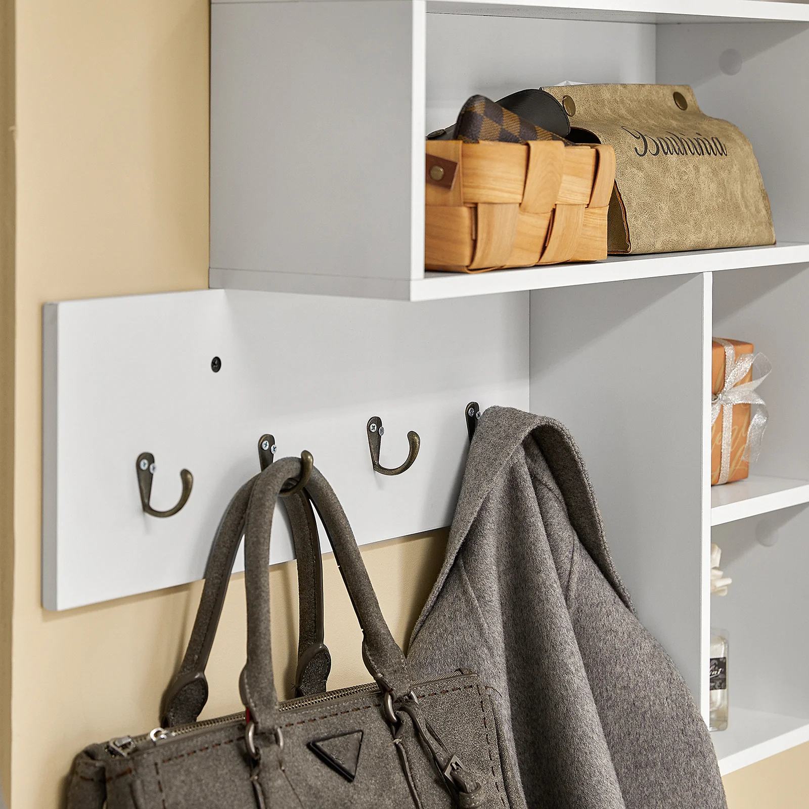 SoBuy FHK17-W Perchero de Pared con 5 Compartimentos y 4 Ganchos - Image 6