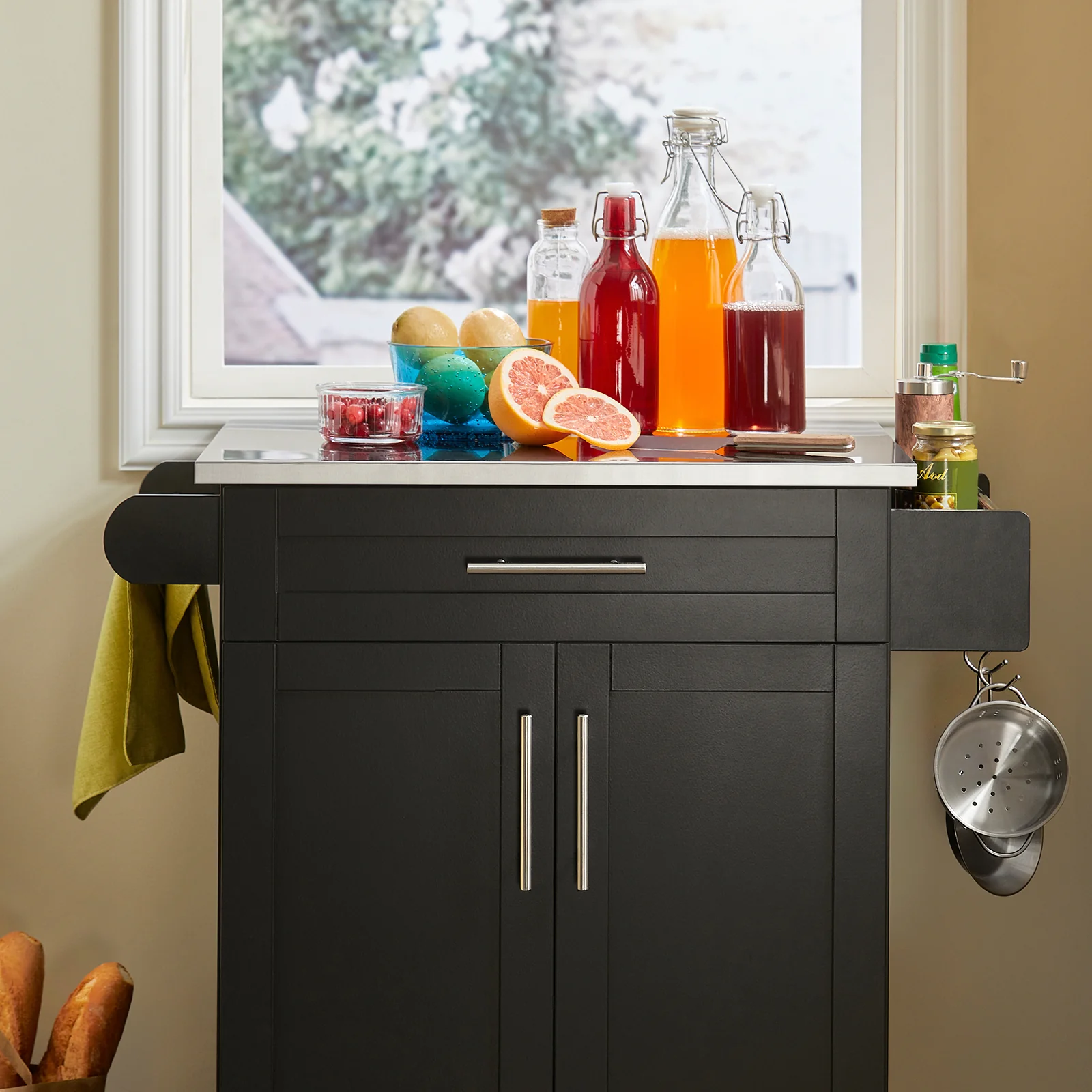 SoBuy FKW110-SCH Carro de Cocina Multiusos con puerta y cajón Tablero de acero inoxidable - Image 7