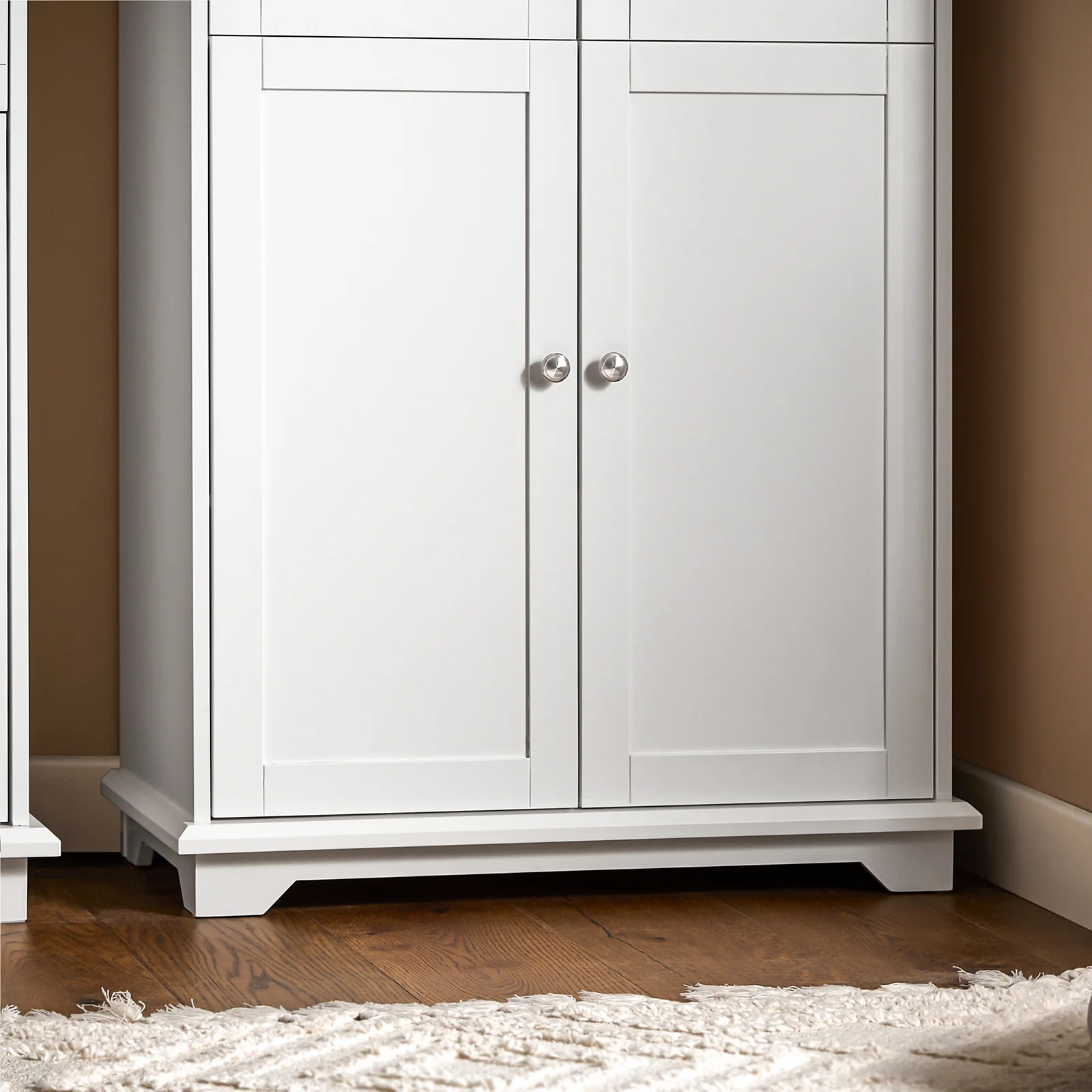 SoBuy FSB76-W Aparador Alto con 4 Puertas 2 Cajones - Image 8