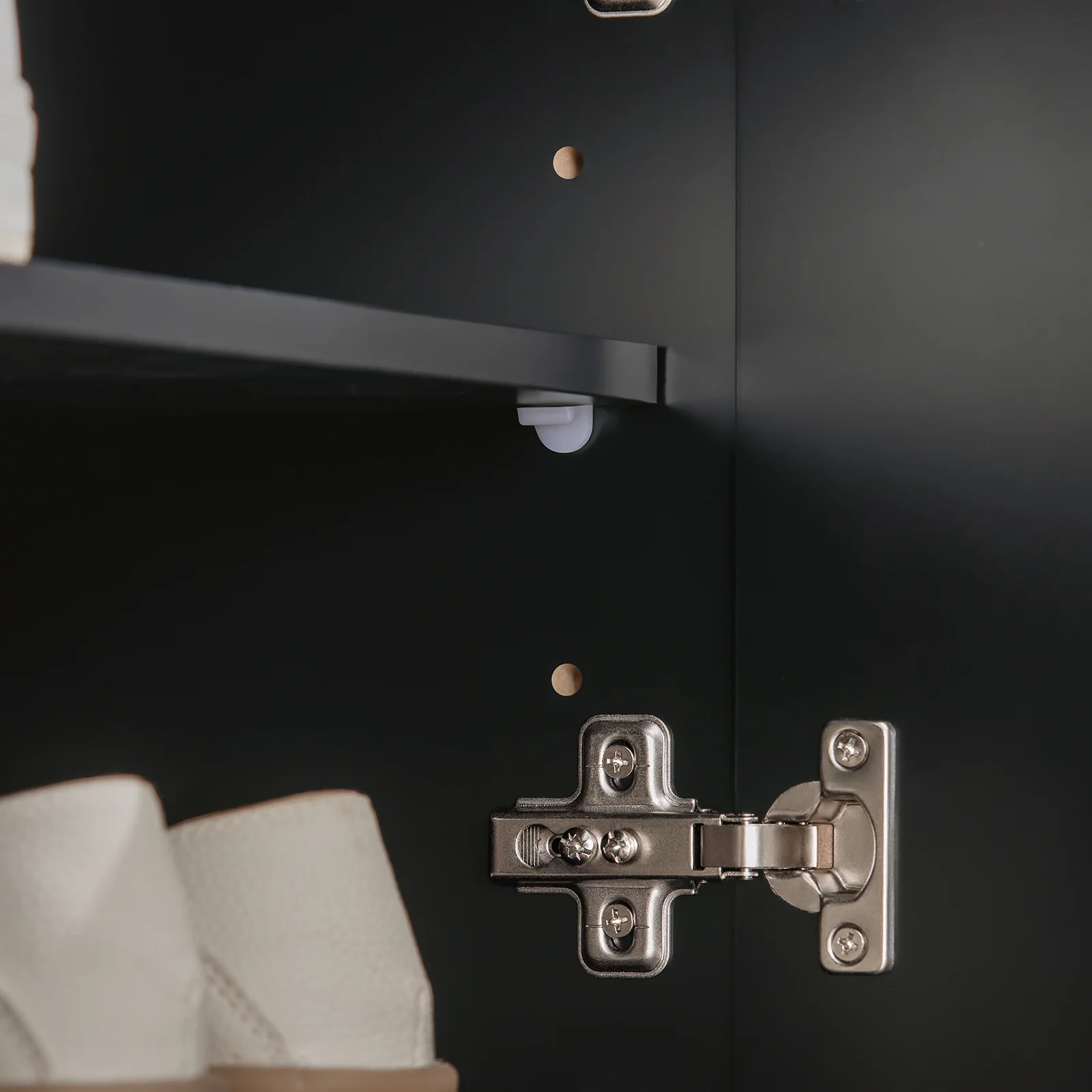 SoBuy FSR117-SCH Banco de almacenamiento con 2 Puertas Negro - Image 7