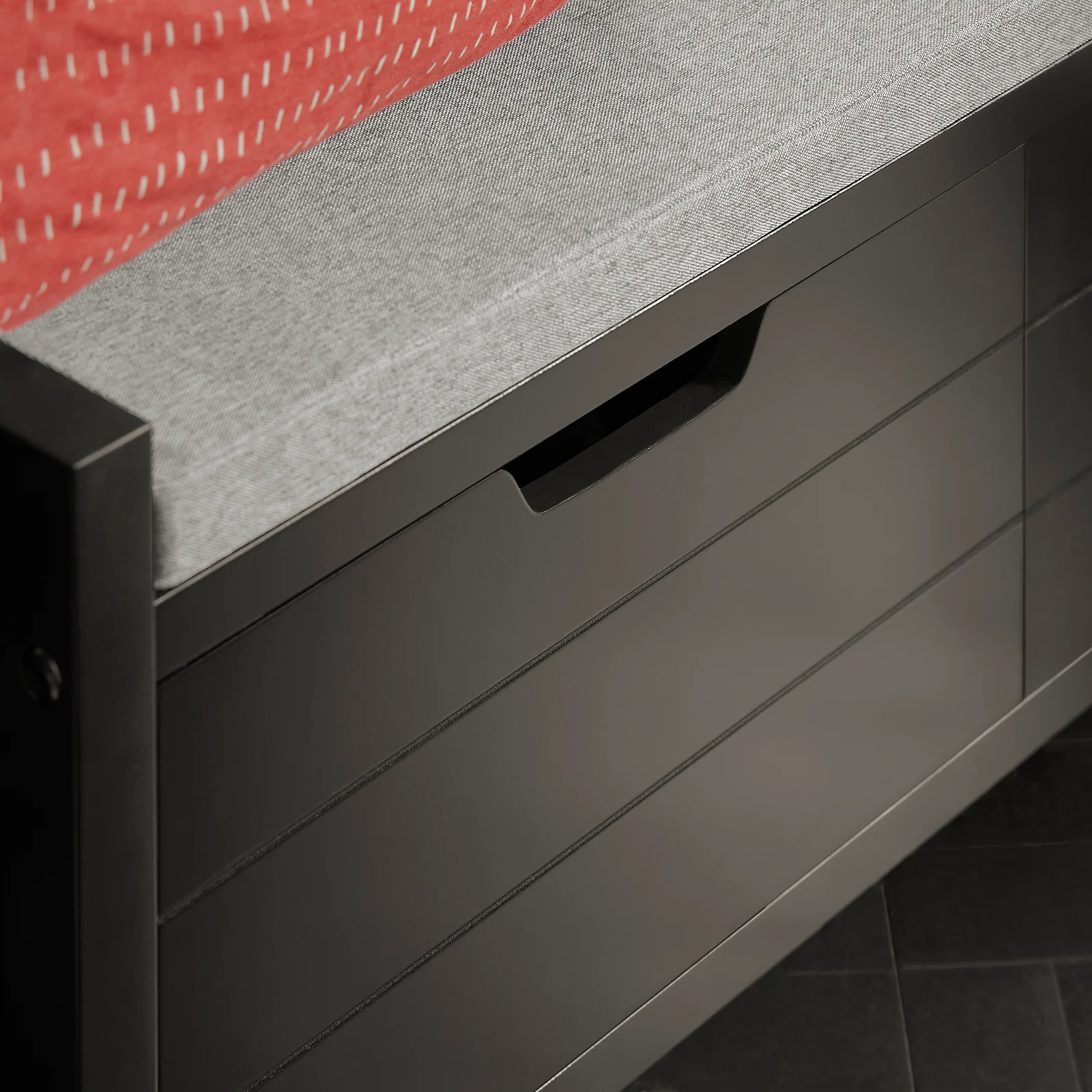 SoBuy FSR63-II-SCH Banco Zapatero con Asiento y Almacenaje con 2 Puertas Negro - Image 7