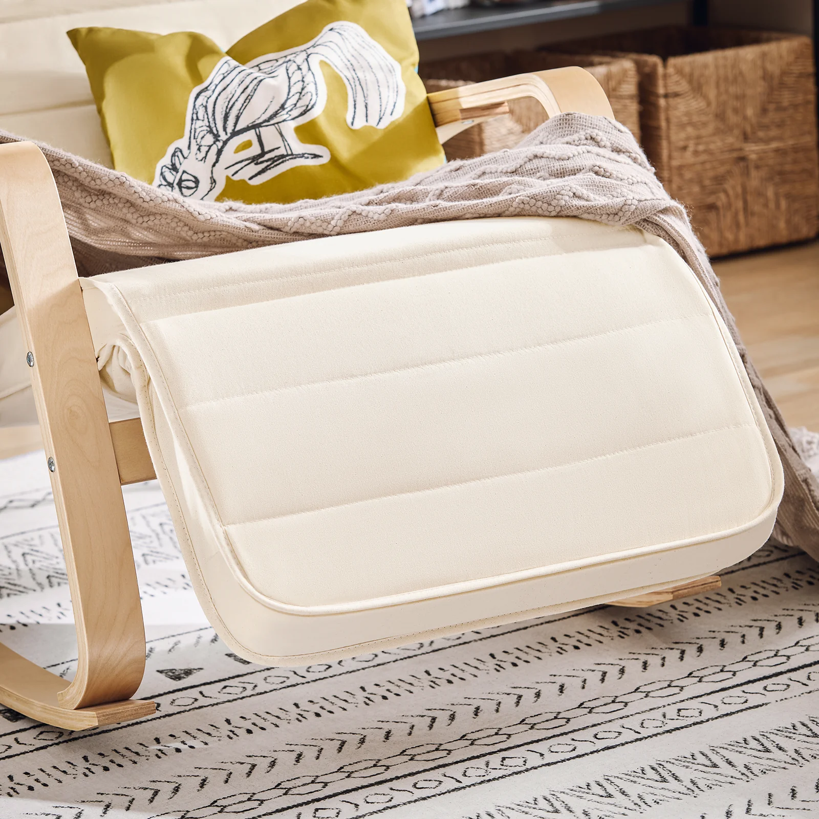 SoBuy FST16-W Sillón Mecedora Tumbona con Reposapios Ajustable Beige - Image 8