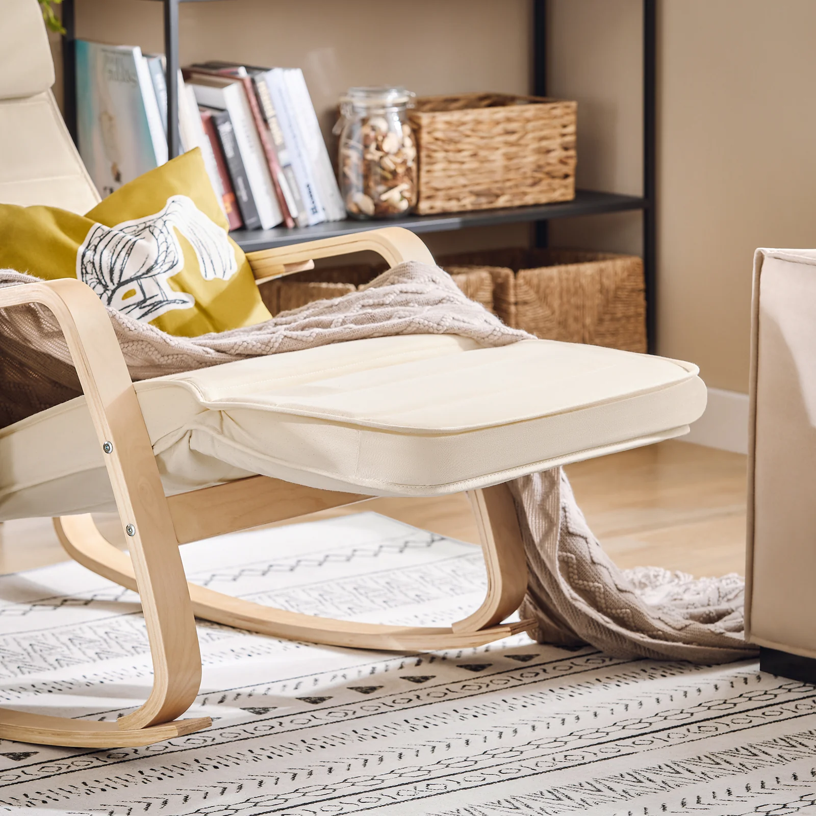 SoBuy FST16-W Sillón Mecedora Tumbona con Reposapios Ajustable Beige - Image 9