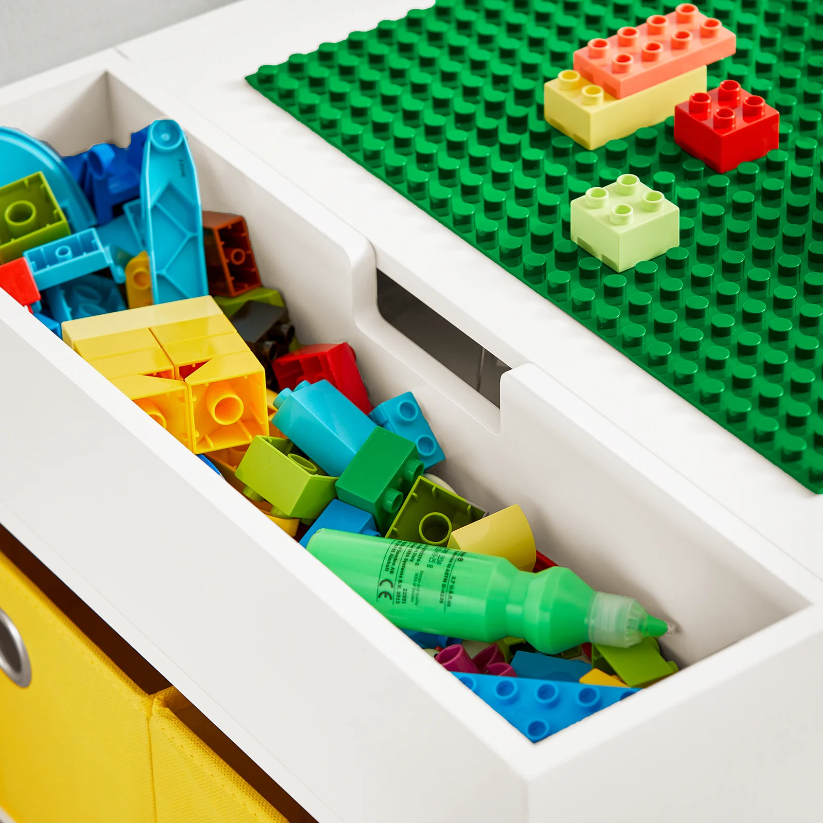 Preventa-SoBuy KMB75-W Juego de Mesa Infantil y 2 Sillas Mesa con 8 Cestas - Image 7