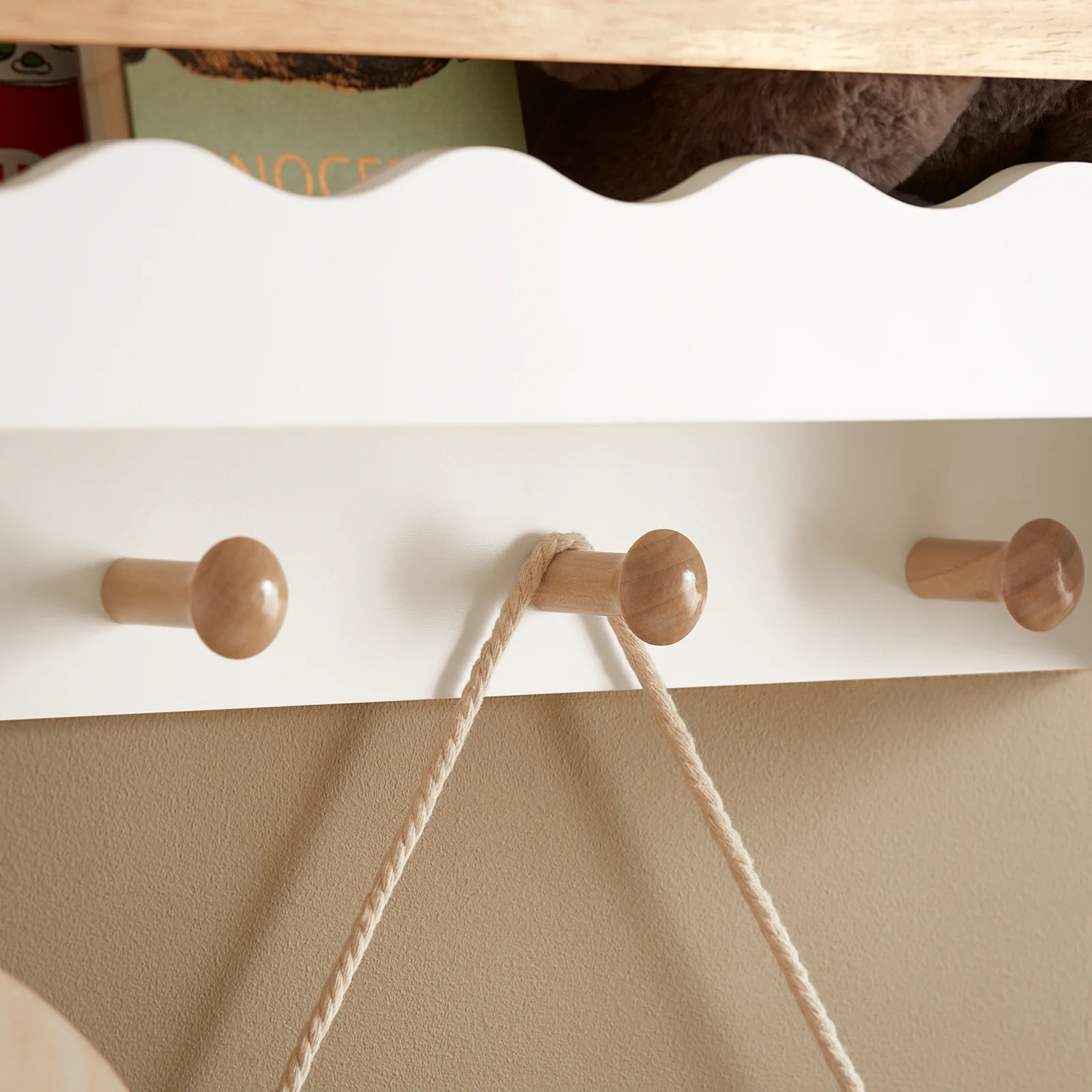 SoBuy KMB78-W Librería Infantil de Pared con 5 ganchos - Image 7