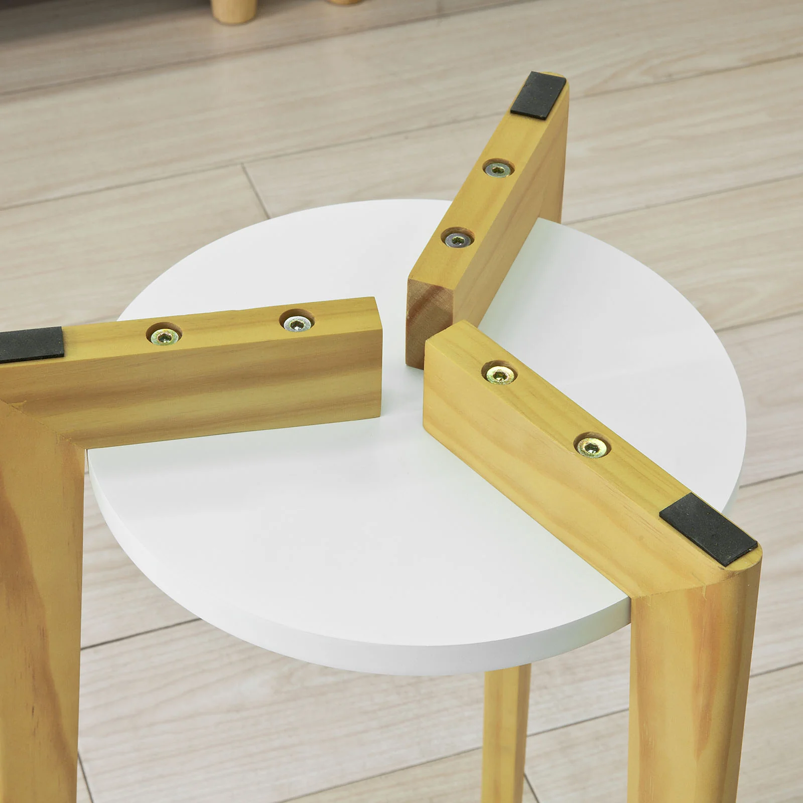SoBuy FBT52-WN Mesa Auxiliar con 2 Estantes Blanco y Madera - Image 7