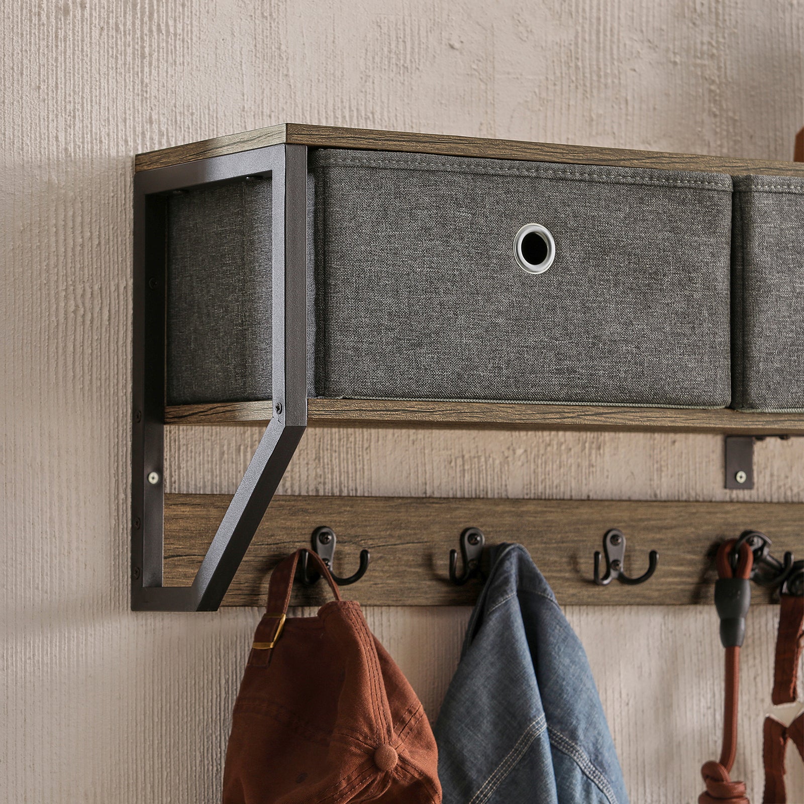 SoBuy FHK26-N Perchero de Pared con 3 Cestas y 7 Ganchos Dobles - Image 8