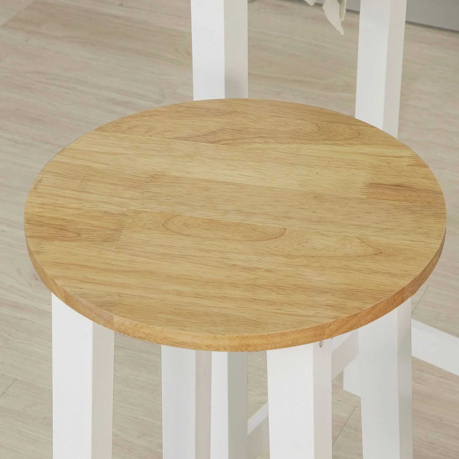 SoBuy FWT50-WN Set Mesa Alta de Bar 95cm y 2 Taburetes con Reposapiés Blanco Natural - Image 7